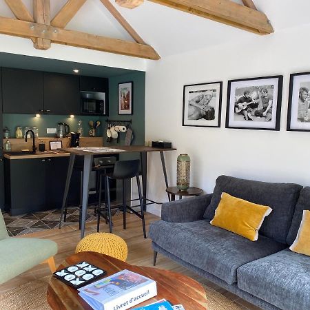 Le Clos Dauphinais Chez Laurette Quévert Eksteriør billede