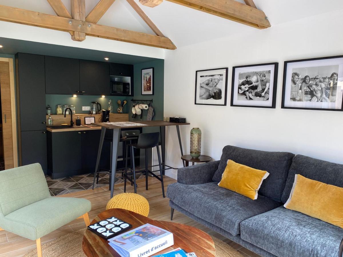 Le Clos Dauphinais Chez Laurette Quévert Eksteriør billede