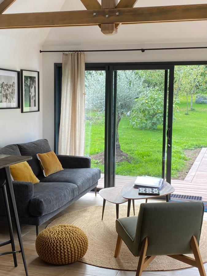 Le Clos Dauphinais Chez Laurette Quévert Eksteriør billede